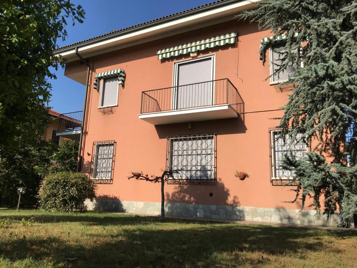 Villa Oleandri Carmagnola Exterior photo